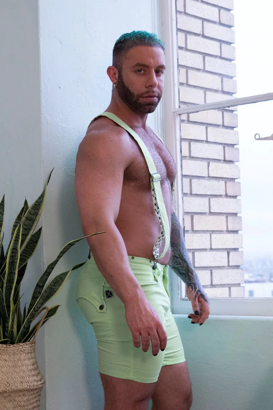 Linus Suspender Short (Lime)