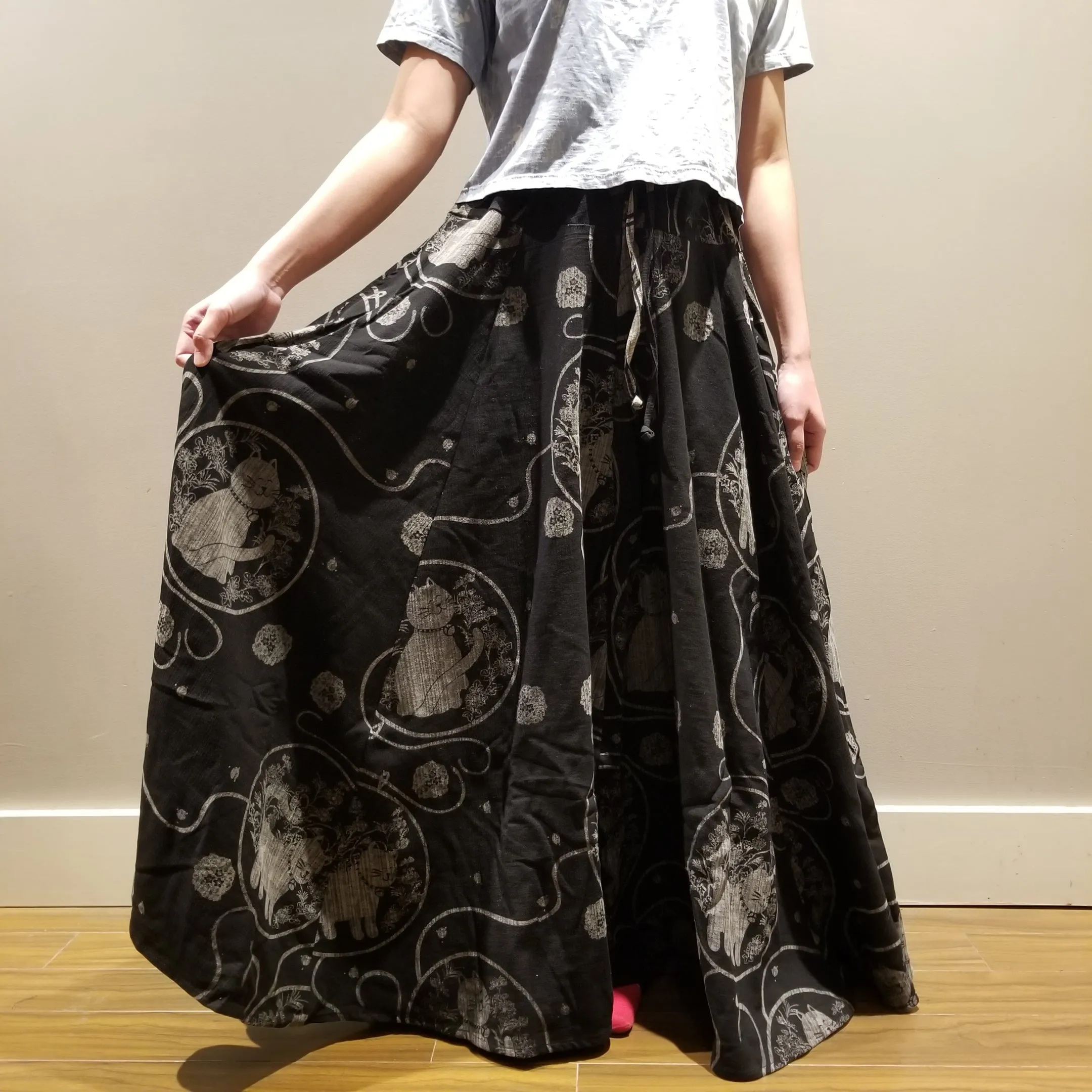 Neko Cat 8 Panel Print Long Skirts