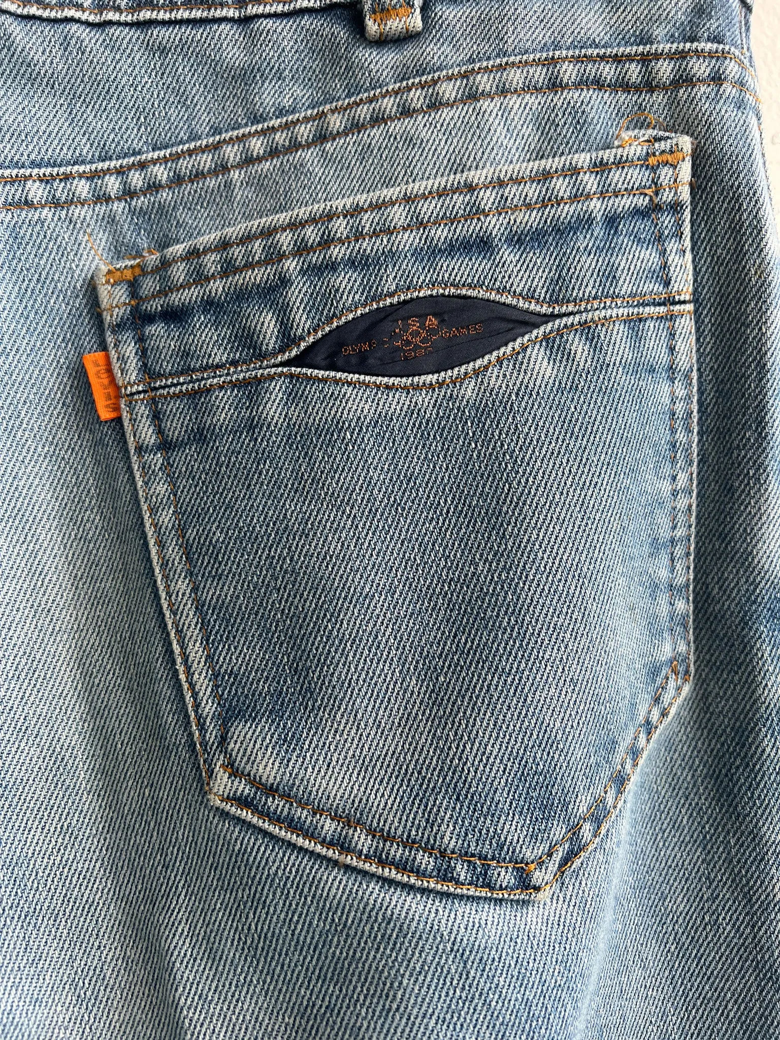 Orange Tab Olympic Levi's w32"