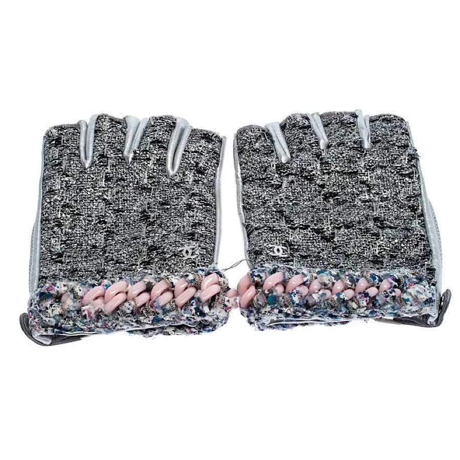 Rare Chanel 2014 14P tweed metallic silver pink chain Fingerless Gloves size 7.5