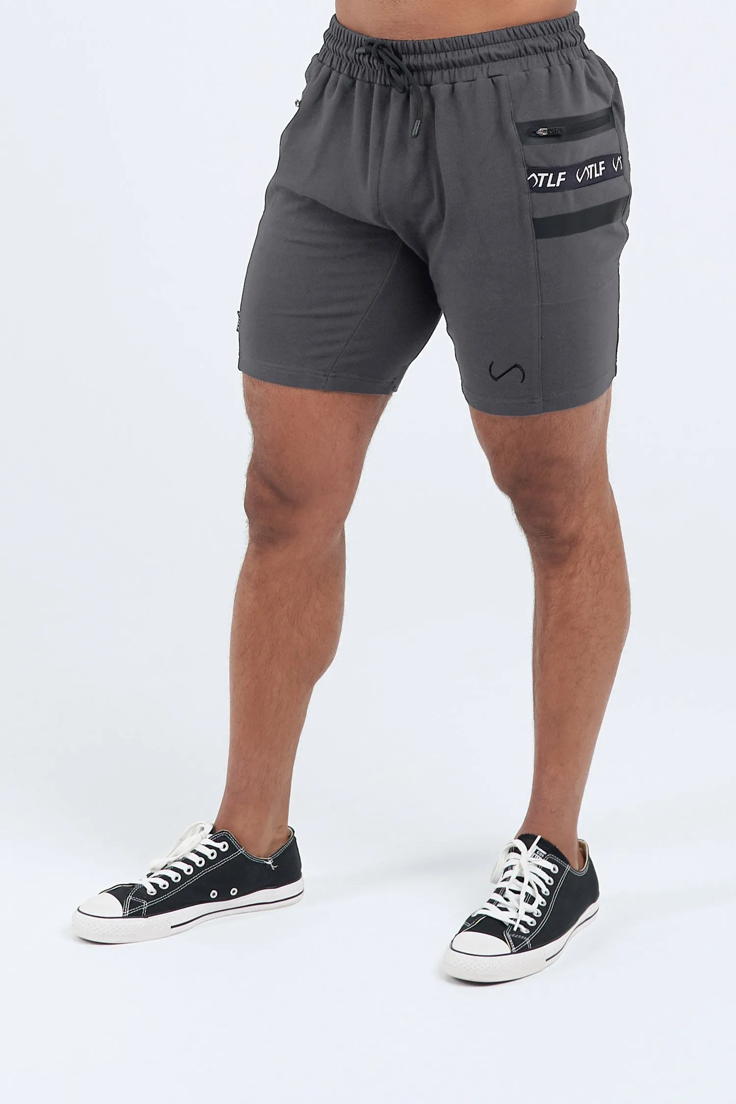 Resolute Shorts